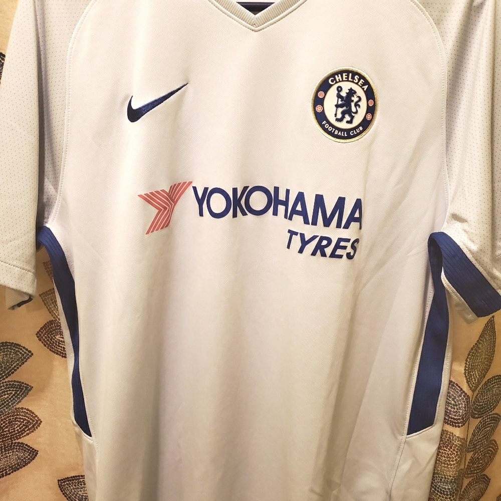 Chelsea 2017 away jersey